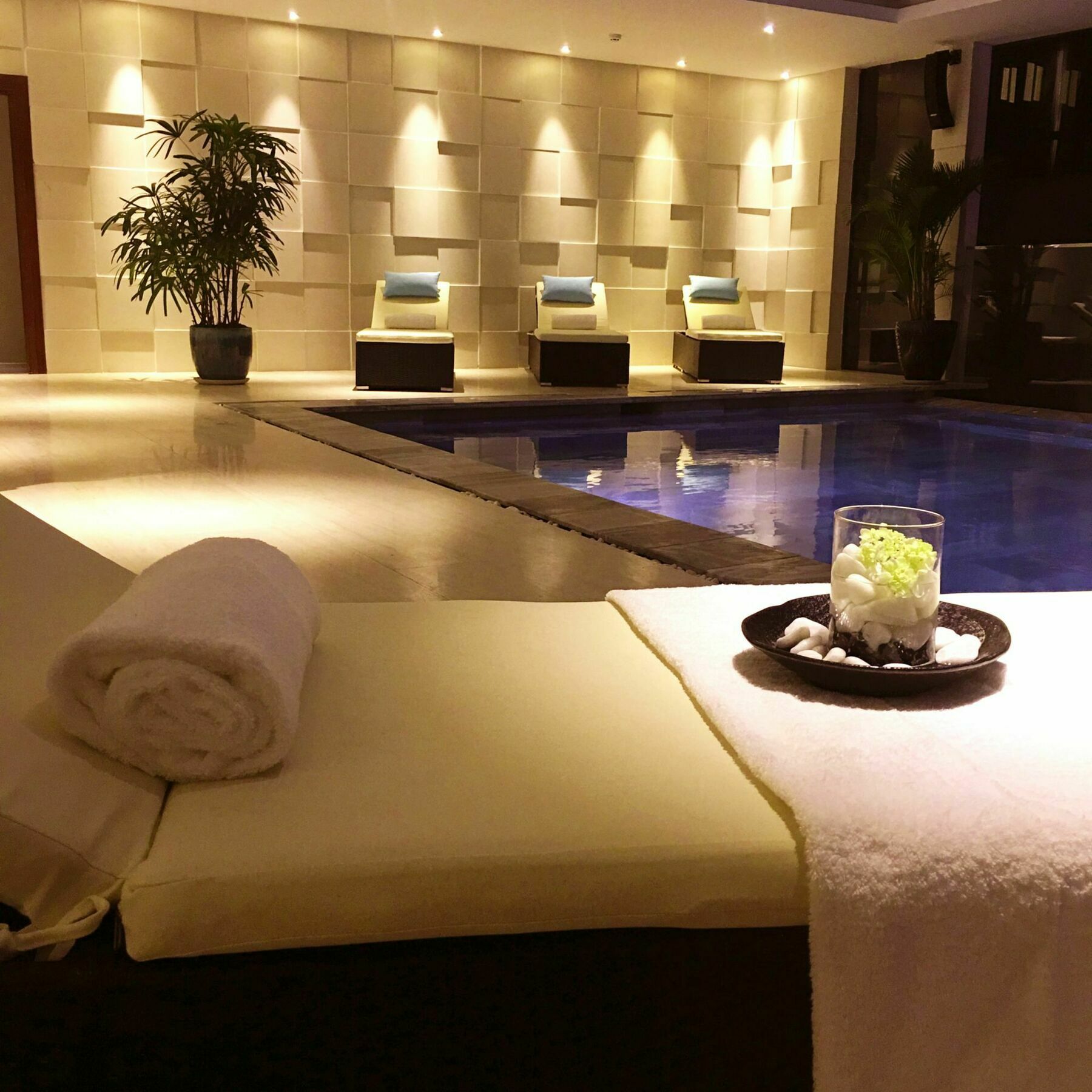 Amena Residences & Managed By Melia Hotel 4*